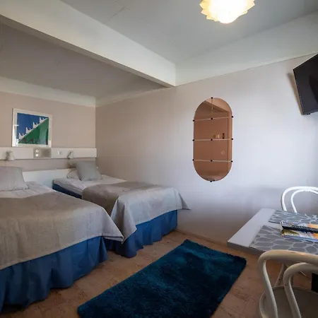 Rantakallan Rinne Rivitalohuoneet 아파트 칼라조키