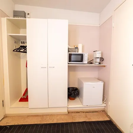 Rantakallan Rinne Rivitalohuoneet *